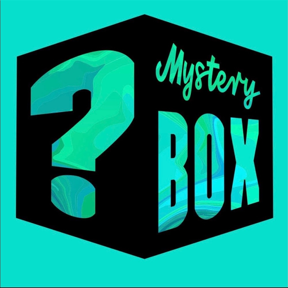 MYSTERY BOX: self-care/skincare